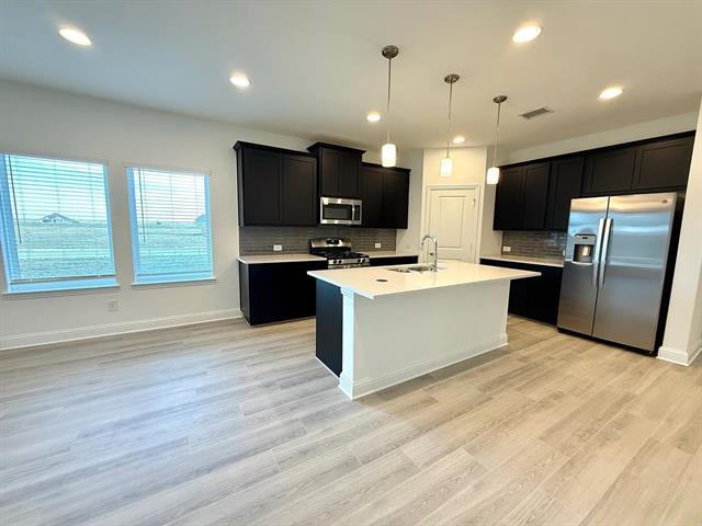 Building Photo - 2909 Hanscom St