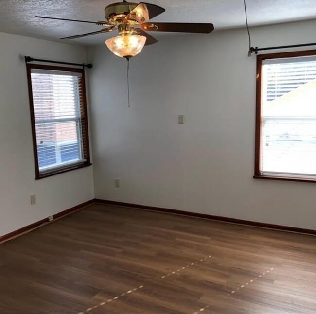 Building Photo - 2448 White Oak Dr