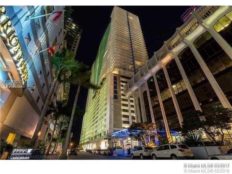 Building - 1200 Brickell Bay Dr