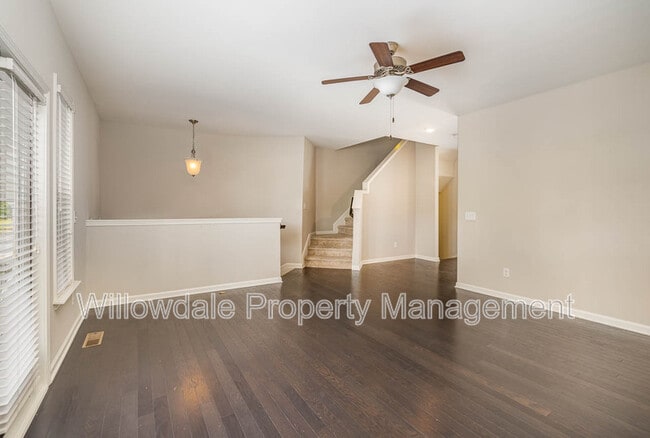 Building Photo - 8002 Reedybrook Crossing