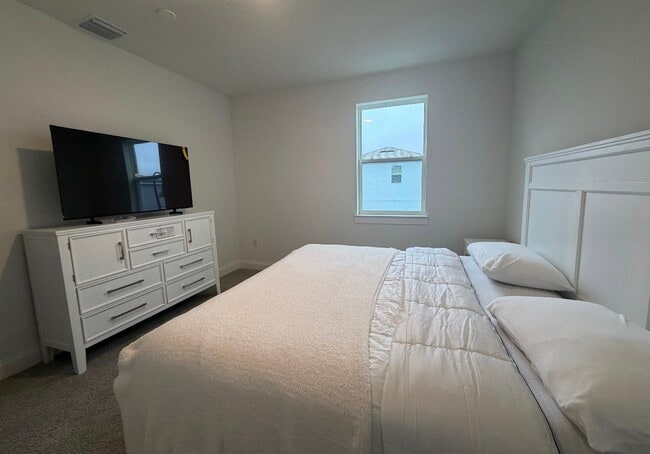 Building Photo - 12597 Clear Sapphire Dr