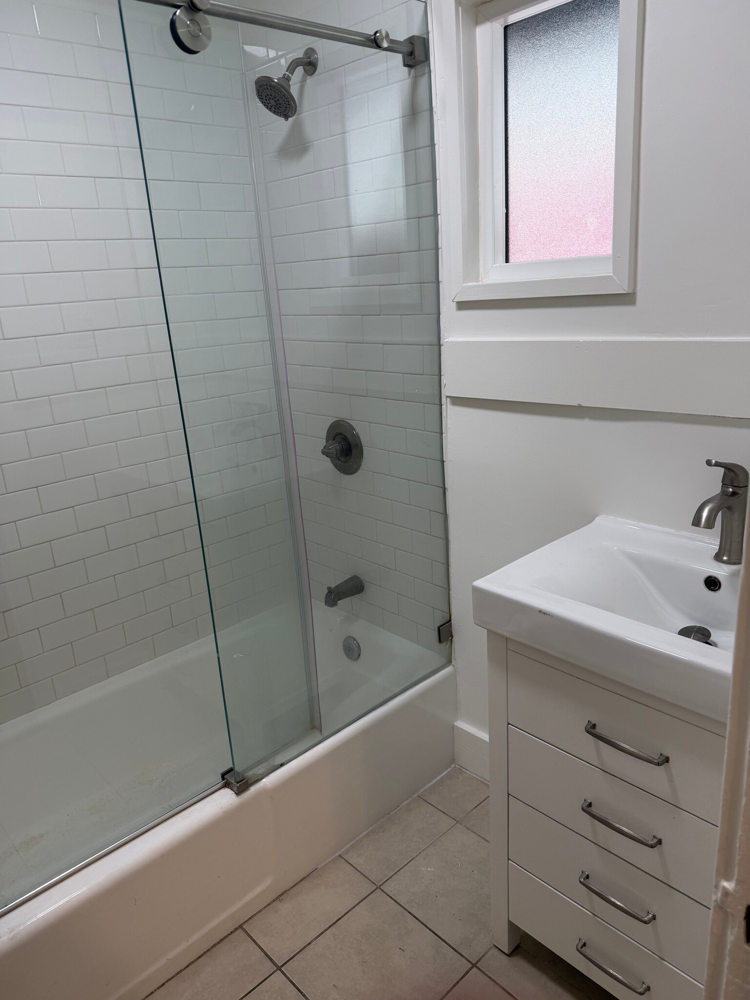 Building Photo - 309 E Wilson Ave