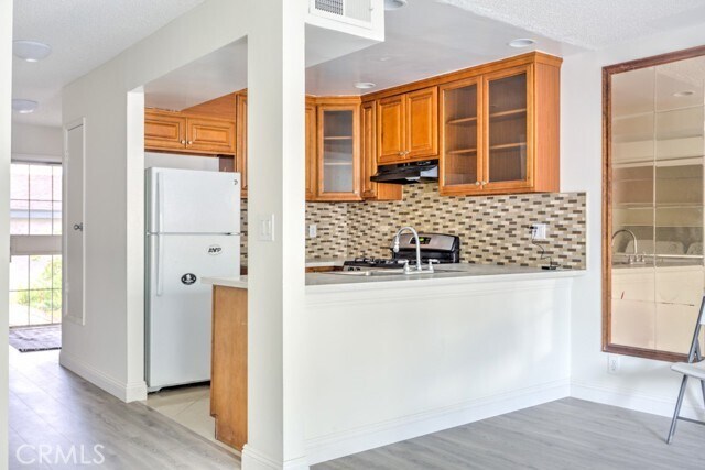 Building Photo - 1740 Puente