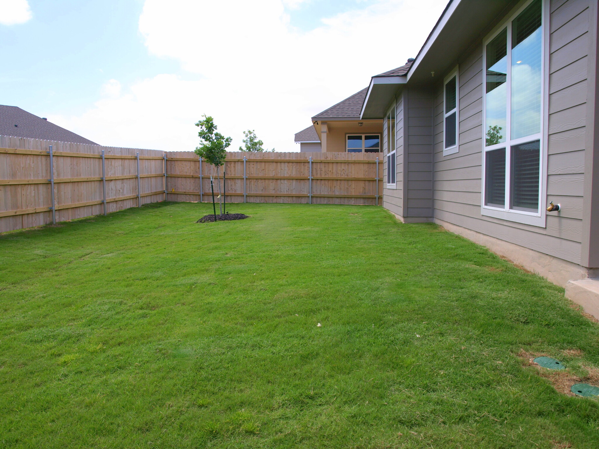 Building Photo - 4140 Aransas Dr