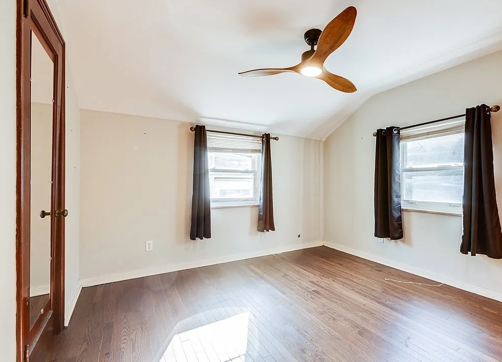 Bedroom 1 - 133 Hamburg St