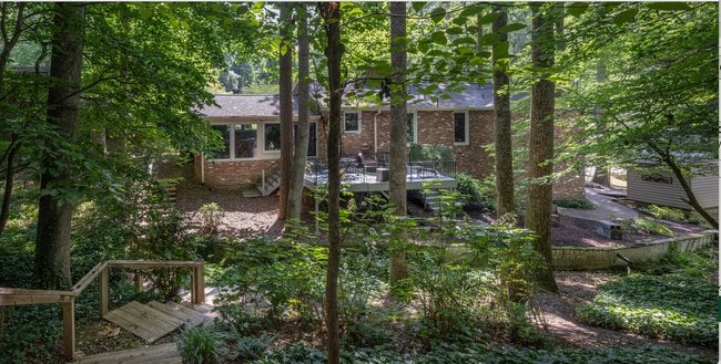 Building Photo - North Atlanta Quiet Neighborhood