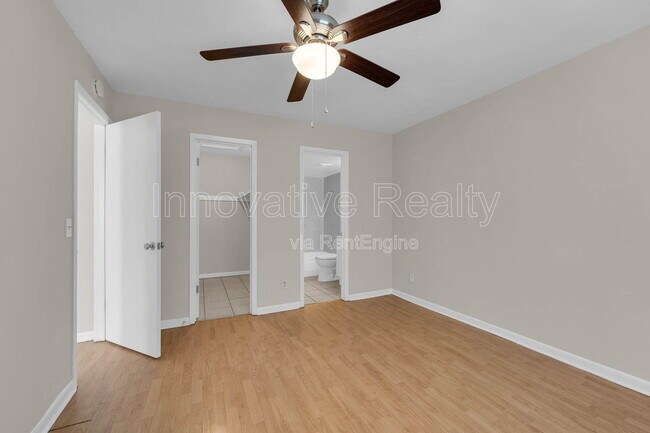 Building Photo - 5113 Curry Ford Rd