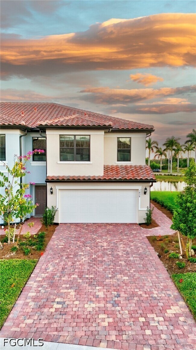 Building Photo - 1424 Weeping Willow Ct