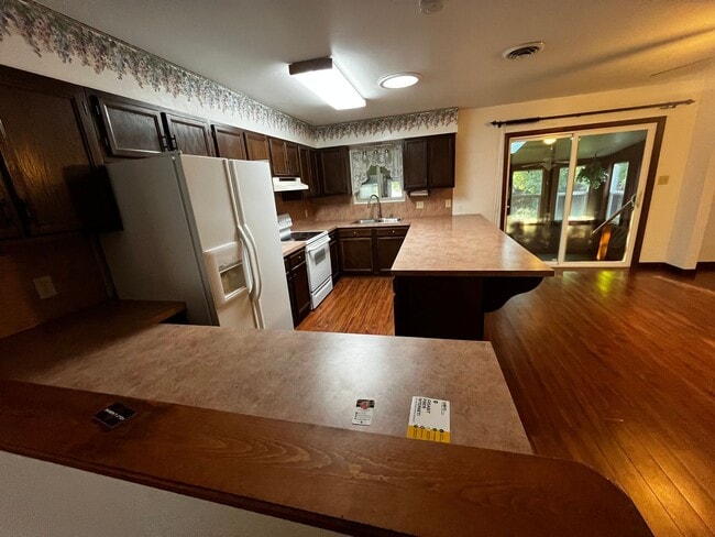 Building Photo - Gorgous Home For Rent In Brush!