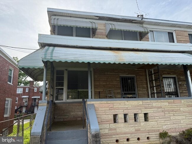 Building Photo - 5032 Sargent Rd NE