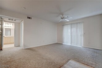 Building Photo - 6955 N Durango Dr