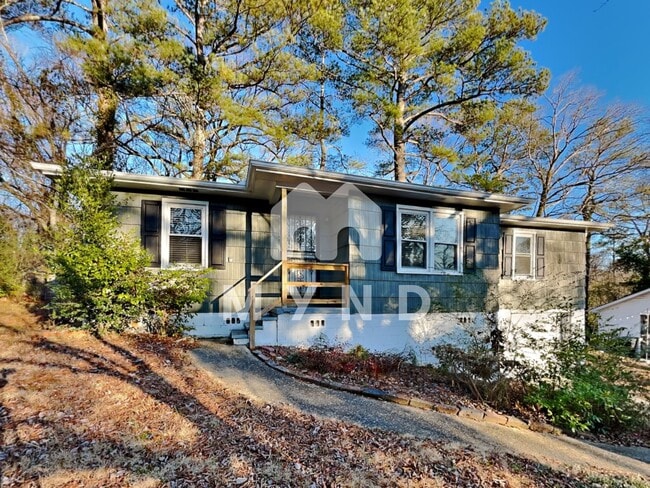 Primary Photo - 1229 Lynn Acres Dr