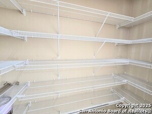 Building Photo - 3639 Bennington Way