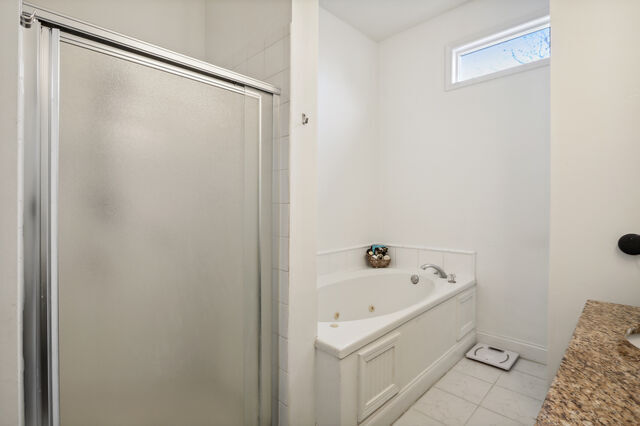 Master Bathroom - 58 Chester Ave SE