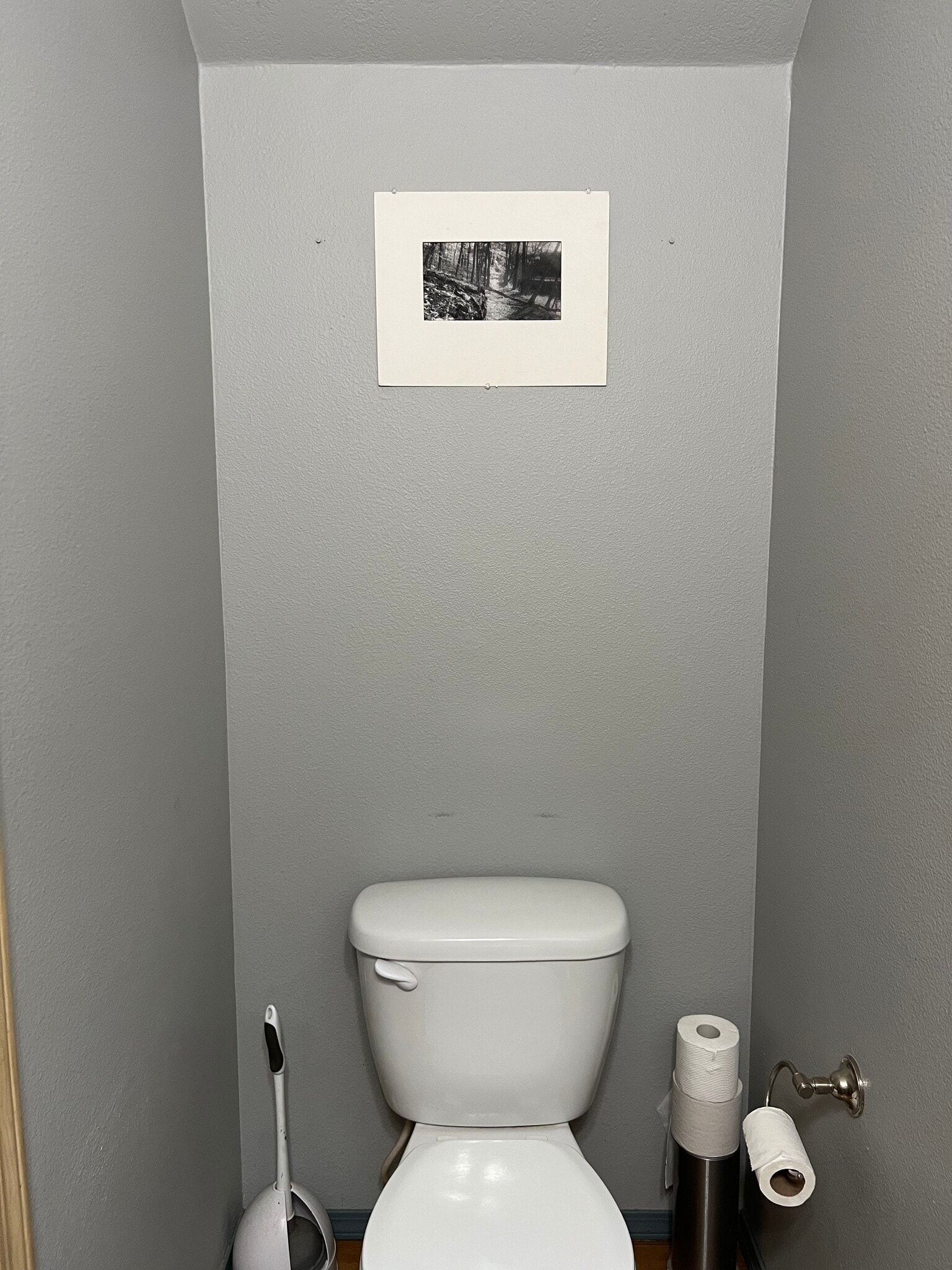 1/2 bath - 2185 N P St