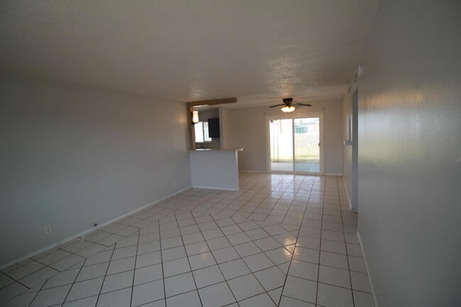 Building Photo - 5725 Waycross Ave