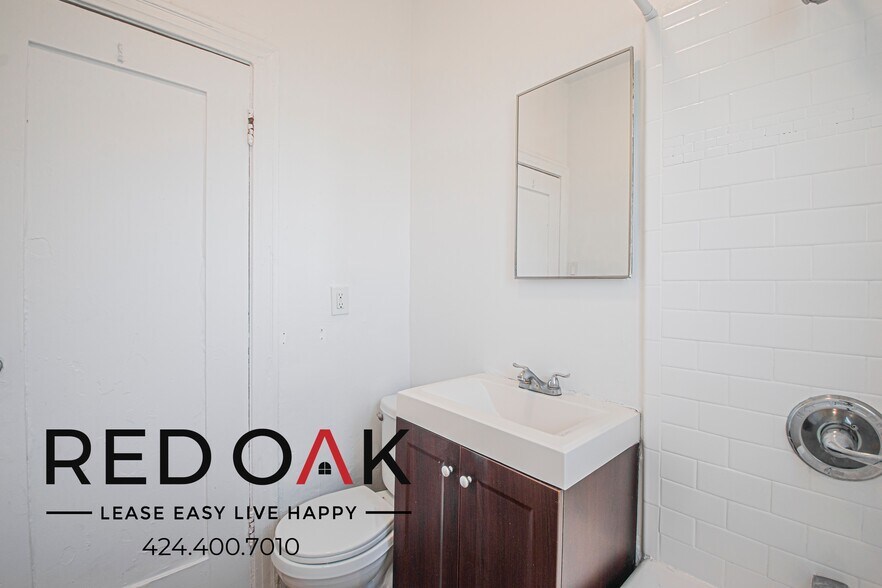 Building Photo - 1839 W 12th St