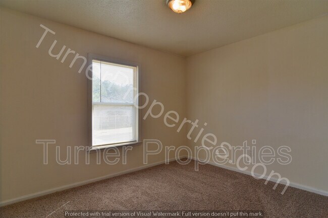 Building Photo - 121 Beatty Downs Rd