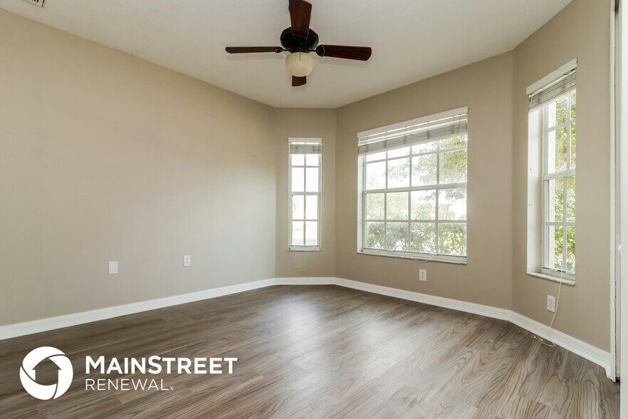 Building Photo - 13323 Bainbridge Way