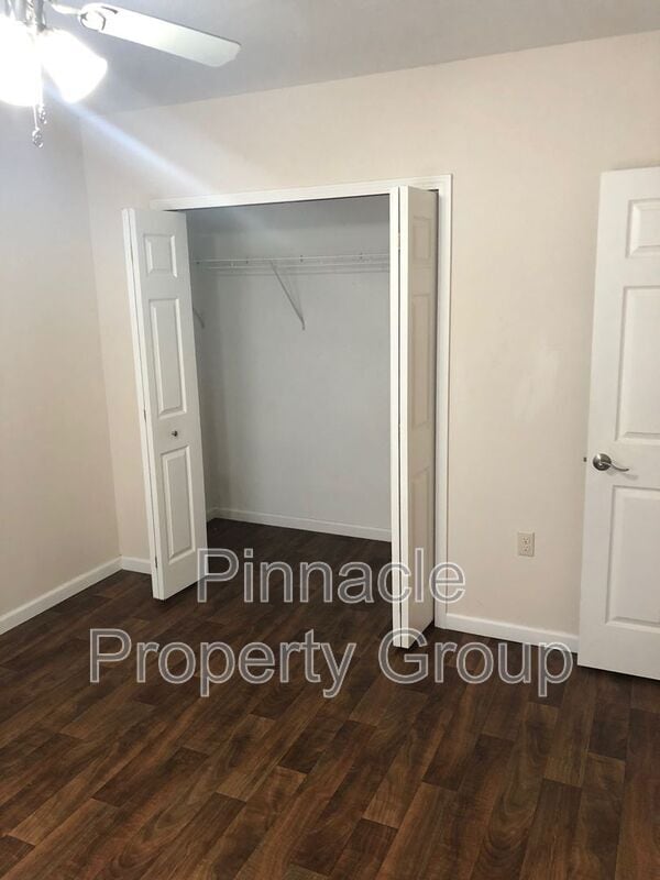 Building Photo - 7205 Maple Valley Rd