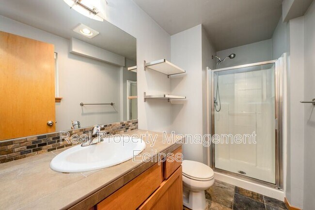 Building Photo - 1145a N 91st St