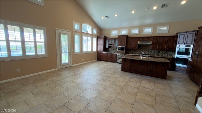 Building Photo - 10619 Sunwind Ave