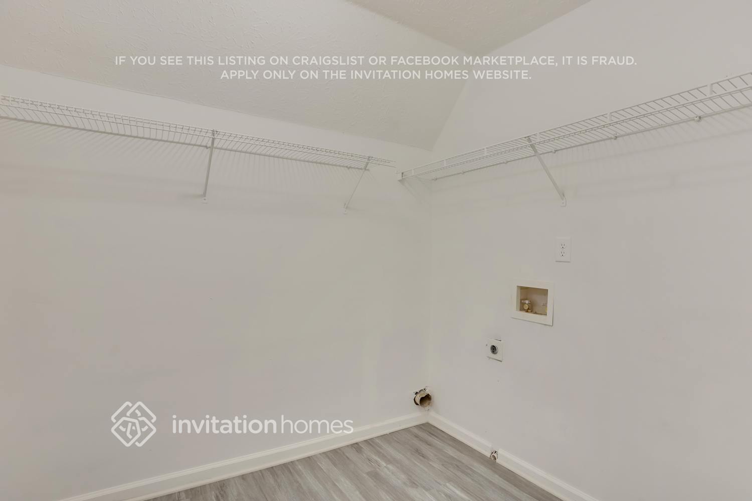 Building Photo - 156 Legacy Park Ln