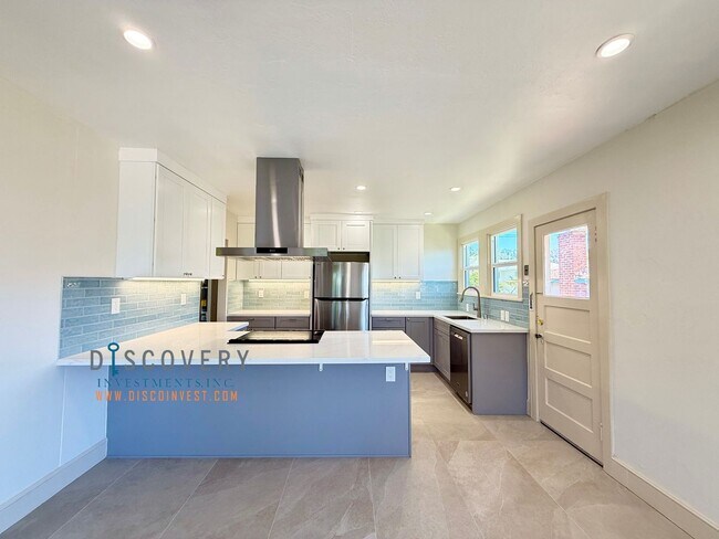 Building Photo - Newly Renovated & Turn-Key Home in Prime El Cerrito Walking Distance to BART and Parks