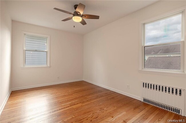 Building Photo - 107 Woodside Ave
