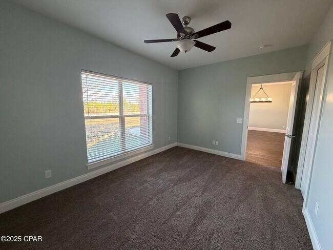 Building Photo - 4528 Tropical Dr