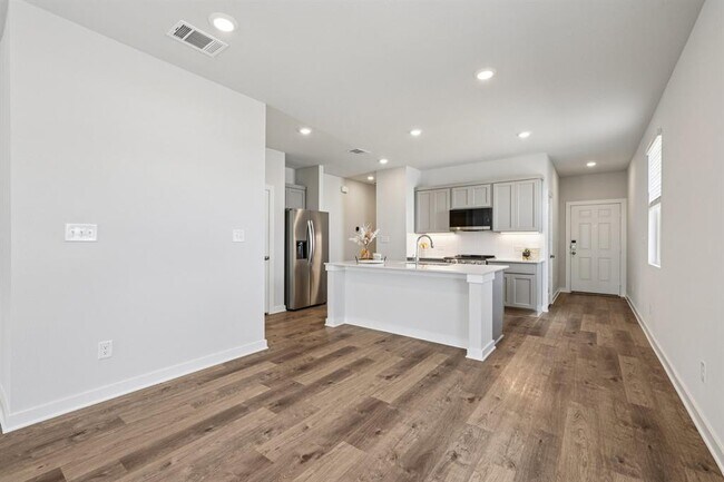Building Photo - 125 Cutleaf