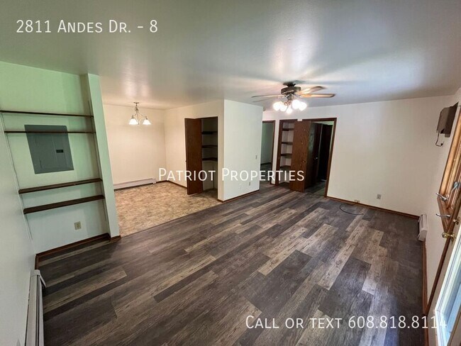 Building Photo - 2811 Andes Dr