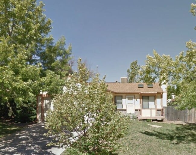 Building Photo - 2765 S Sedalia St