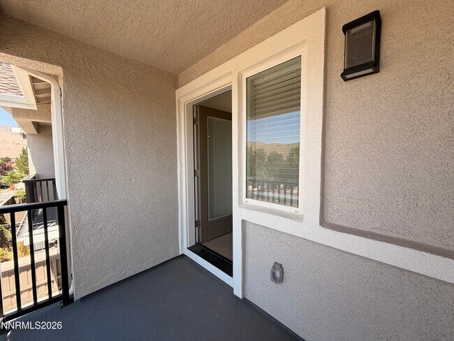 Building Photo - 18659 Village Center Dr