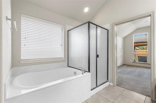 Building Photo - 5345 Thornbush Dr