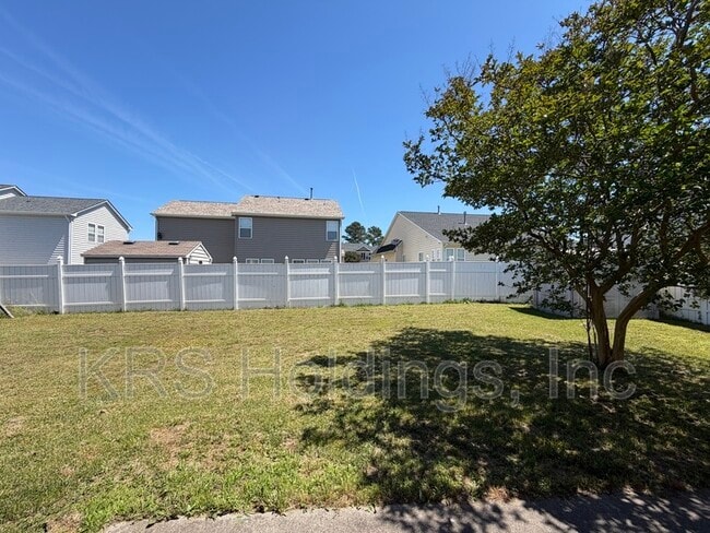 Building Photo - 3503 Sedgefield St