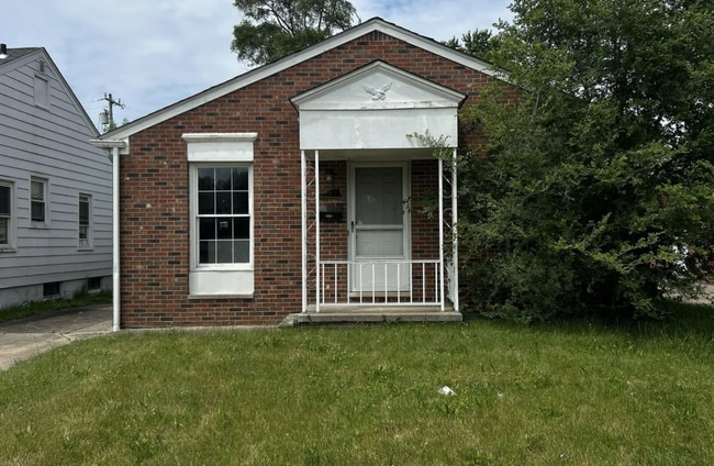 Primary Photo - 6727 Parkland