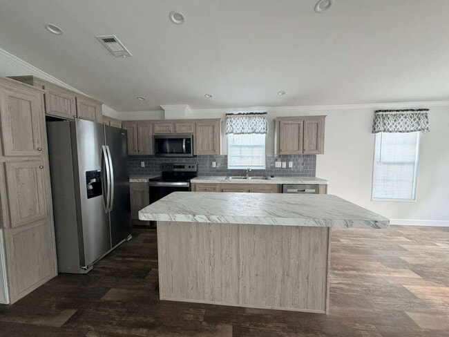 Building Photo - 5257 SW 32nd St