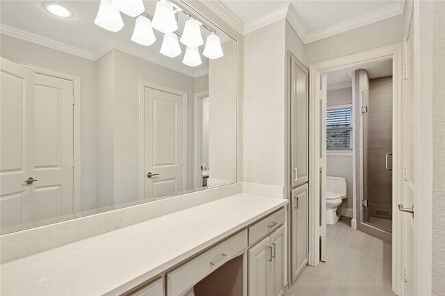 Building Photo - 9015 Villa Park Cir