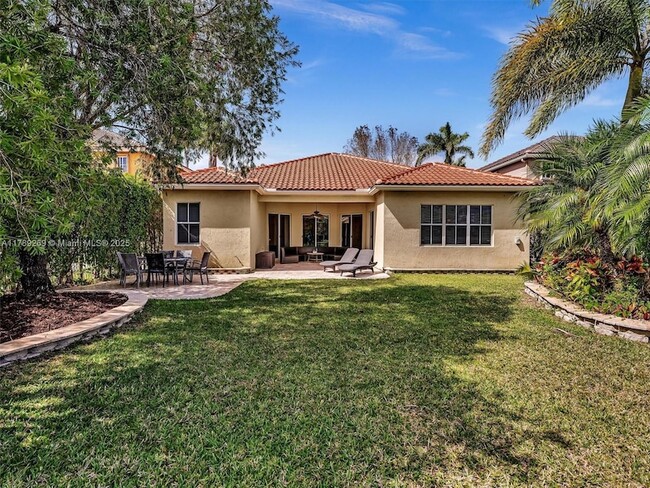Building Photo - 754 Sunflower Cir
