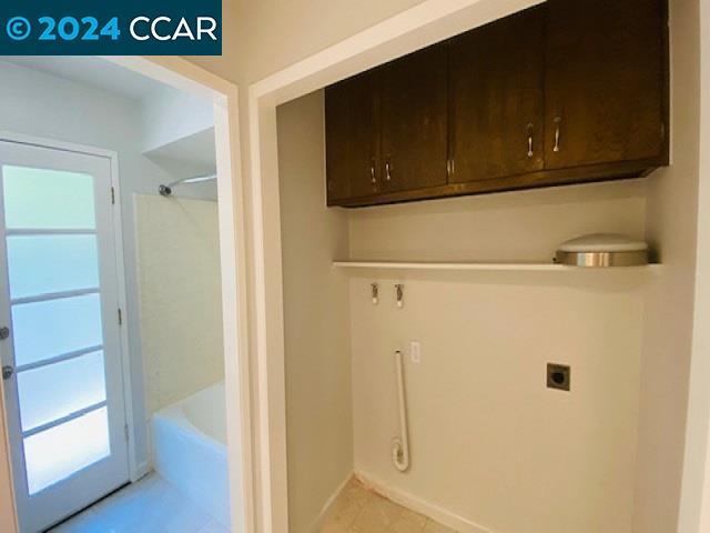 Building Photo - 612 Tahos Rd