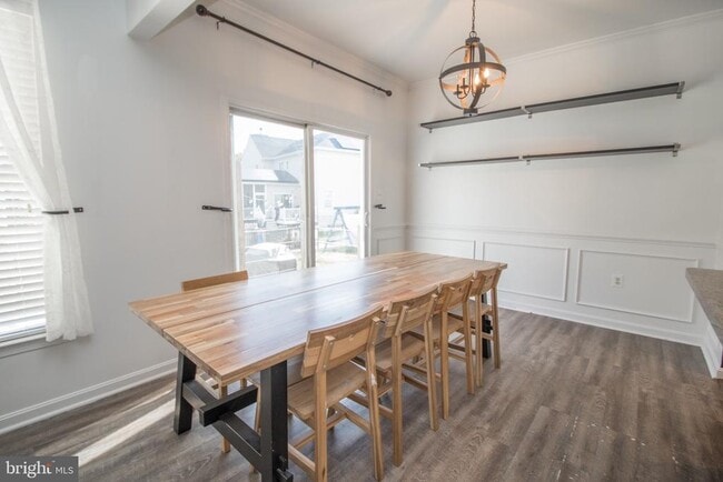 Building Photo - 45567 Bethson St