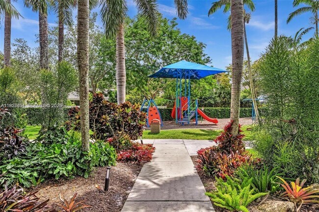 Building Photo - 10301 Panama St