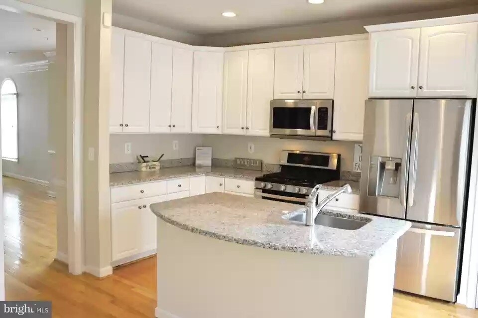 Building Photo - 503 Casey Ln