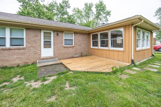 Building Photo - 628 Ash Dr