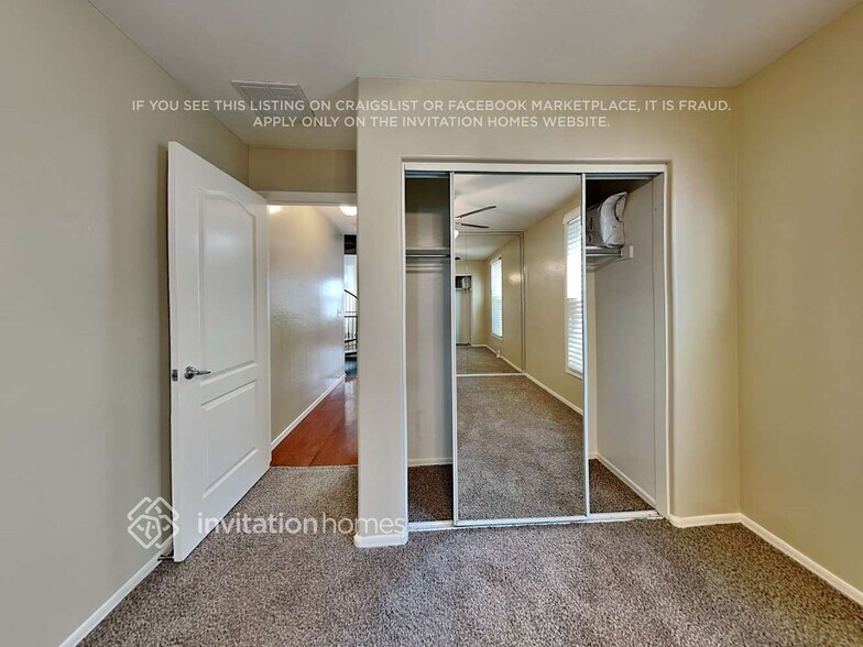 Building Photo - 5727 S 21st Terrace