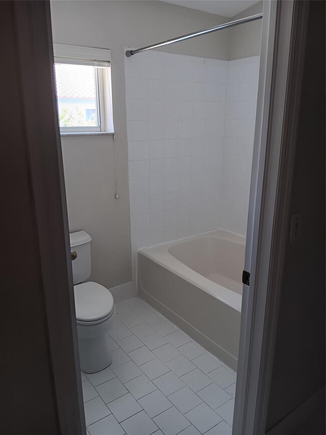 Building Photo - 20869 NW 2nd St