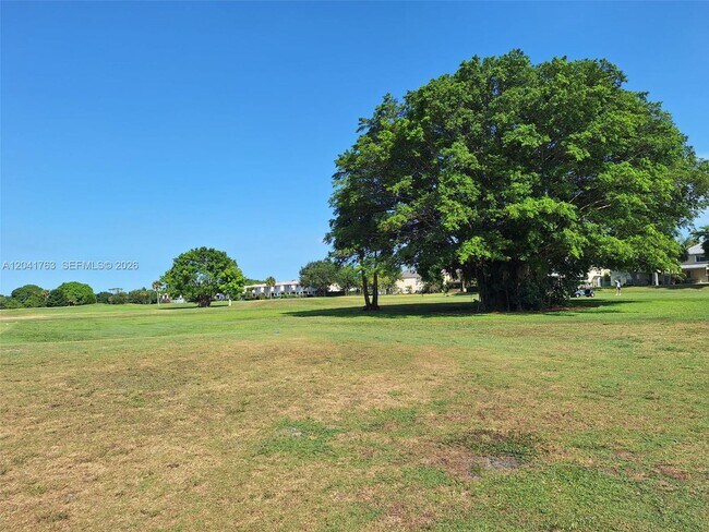 Building Photo - 6553 NW 99th Ave