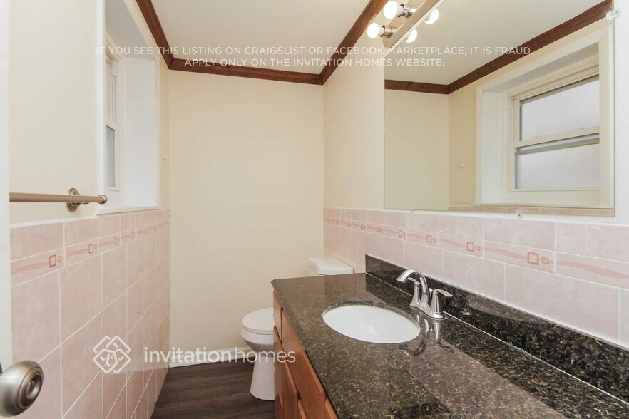 Building Photo - 458 Rockhurst Rd