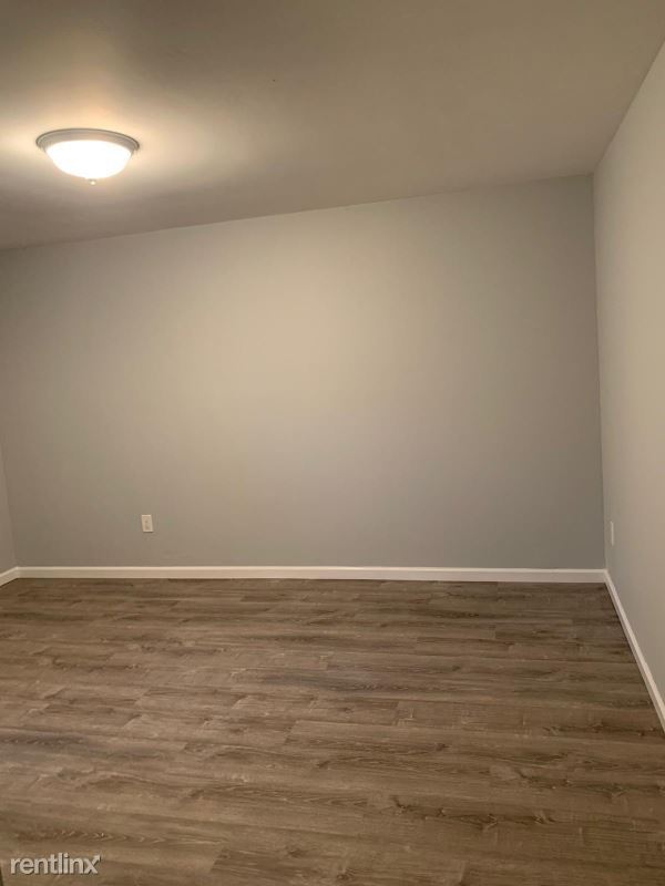 Building Photo - 6 br, 2 bath House - 574 Nautilus Dr